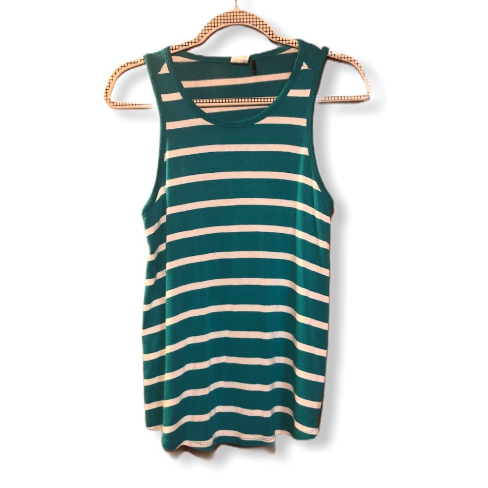 Akemi & Kin sleeveless top